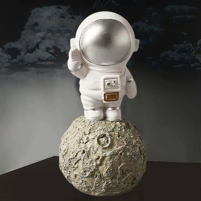Statue Cosmonaute - Figurine Astronaute - Science Labs