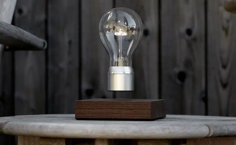 Lampe en Lévitation Collection